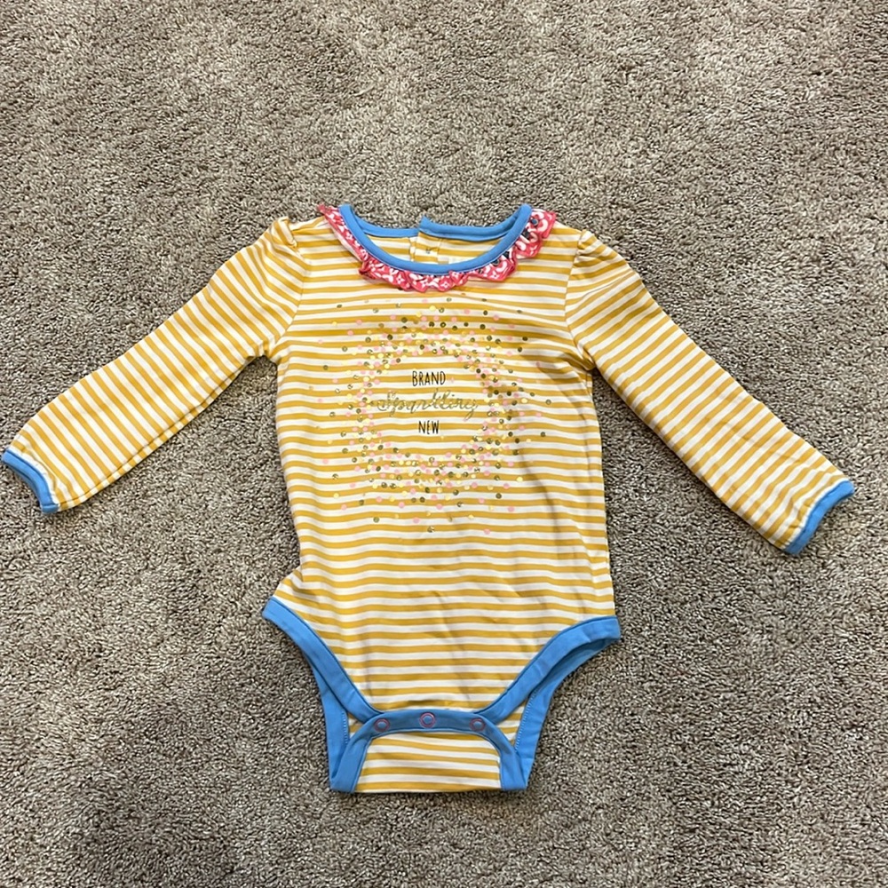 NWOT 
Has never been worn from until the Jane 18 to 24 months